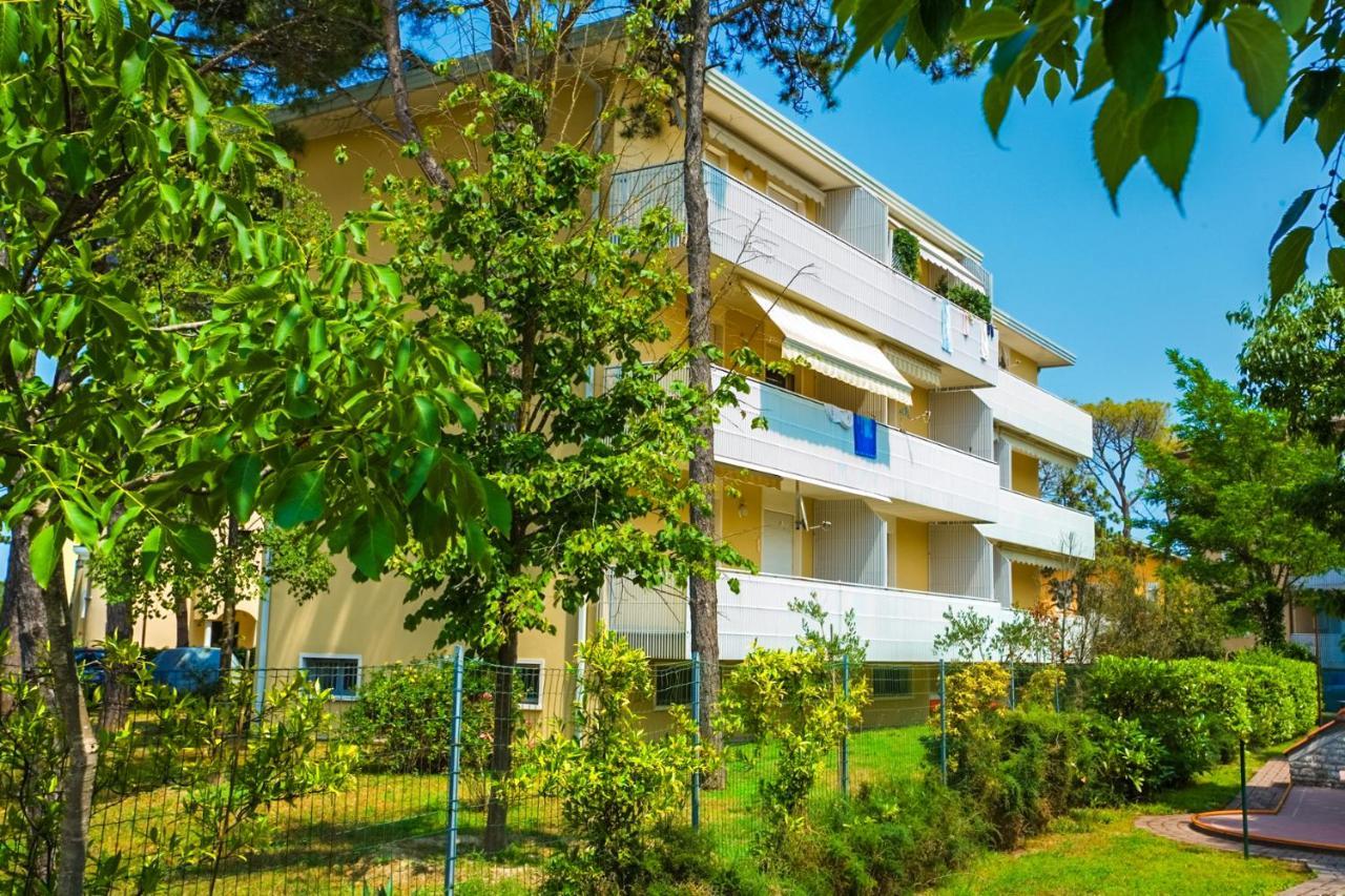Ambra Villa Bibione Exterior photo